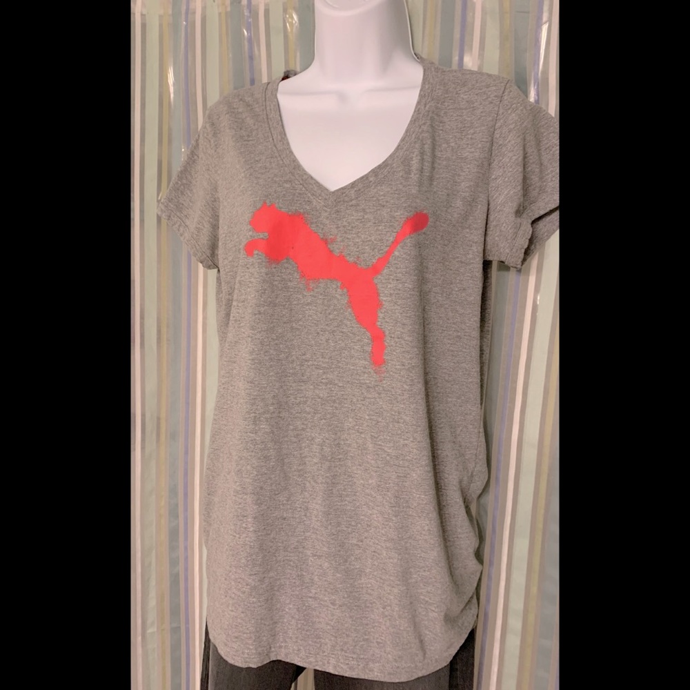 PUMA Womans V-Neck Tee